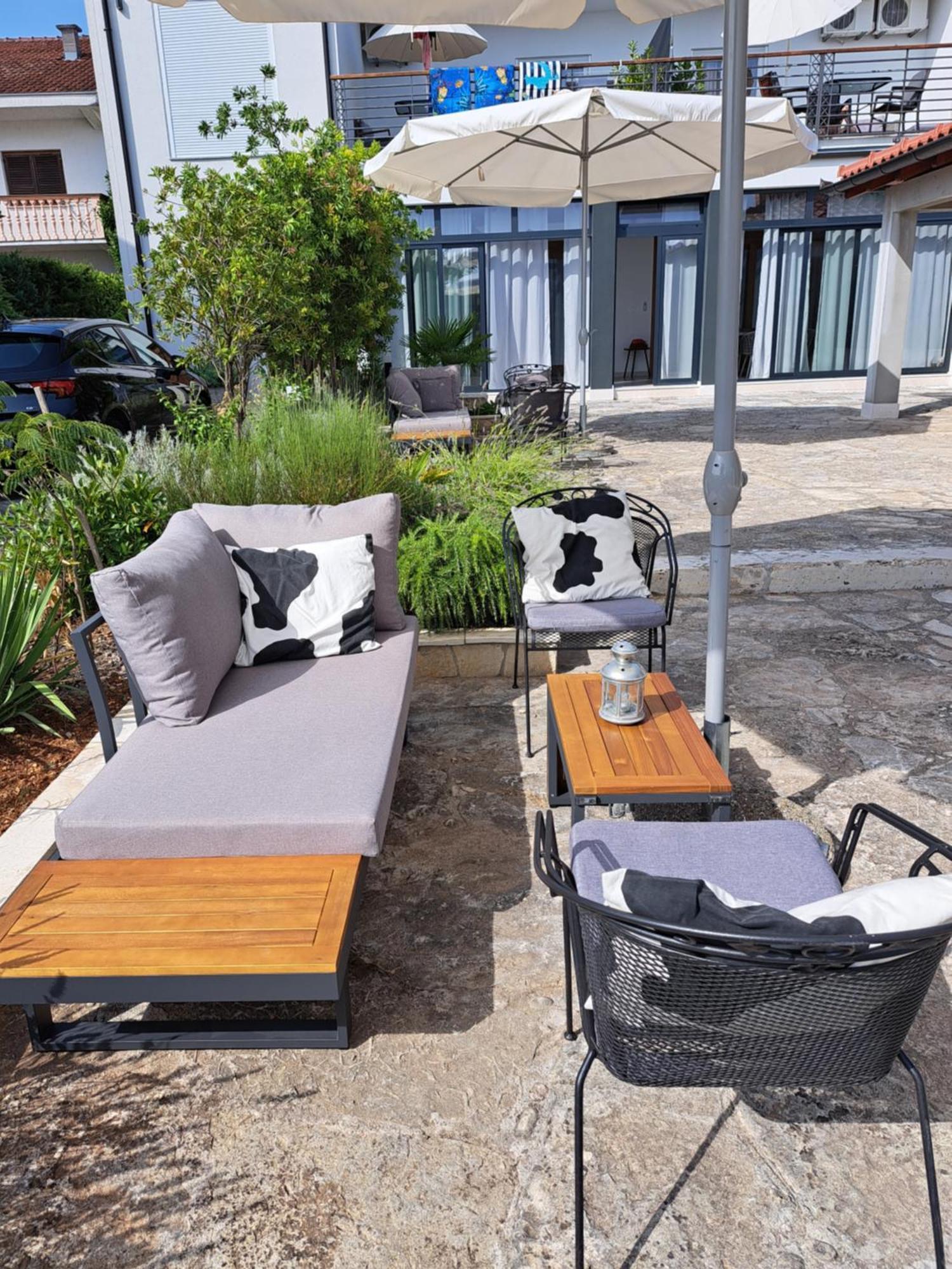 Apartmani Kameno Sidro Bilice Exterior foto